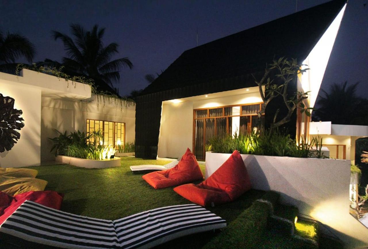 Onesouth Boutique Hotel Pulau Merah Banyuwangi  Bagian luar foto