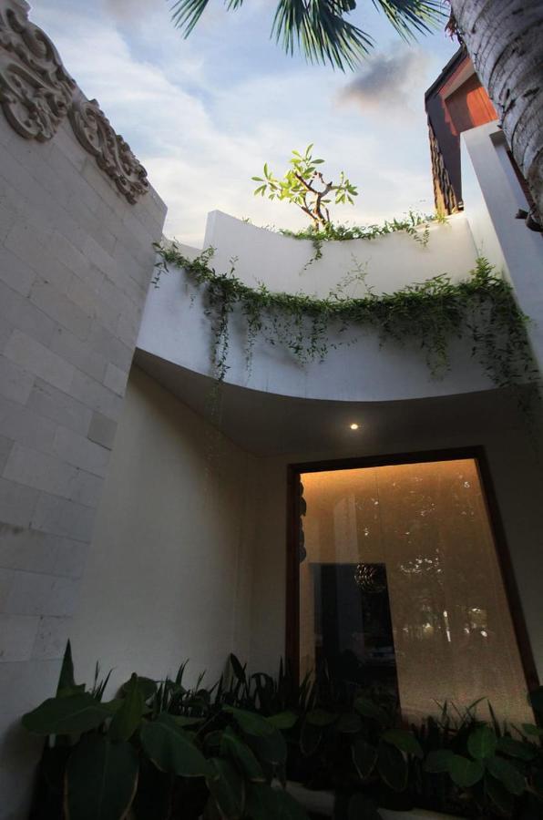 Onesouth Boutique Hotel Pulau Merah Banyuwangi  Bagian luar foto