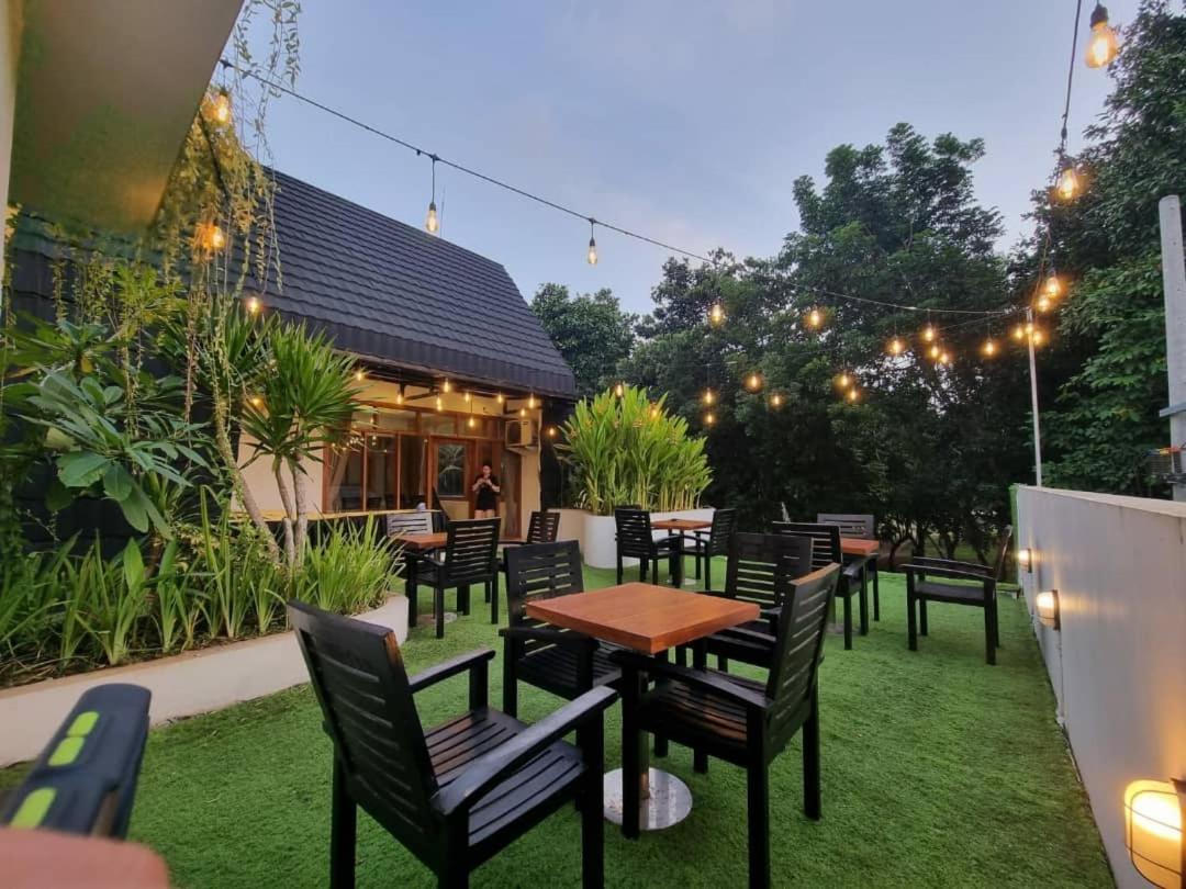 Onesouth Boutique Hotel Pulau Merah Banyuwangi  Bagian luar foto
